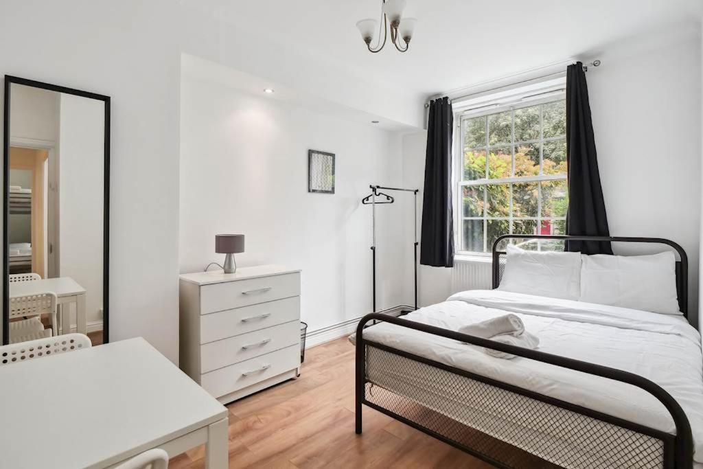 Alloggio in famiglia Aplacetostay Apartment, Waterloo Londra